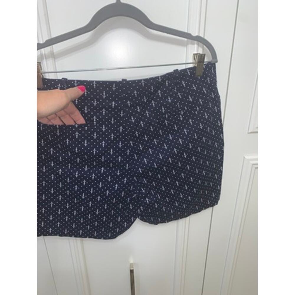 Talbots Women's Petite Size‎ 14P Navy Anchor Print Bermuda Shorts - Picture 4 of 8